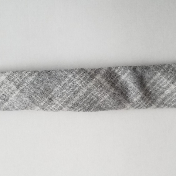 Tie - Picture 6 of 6